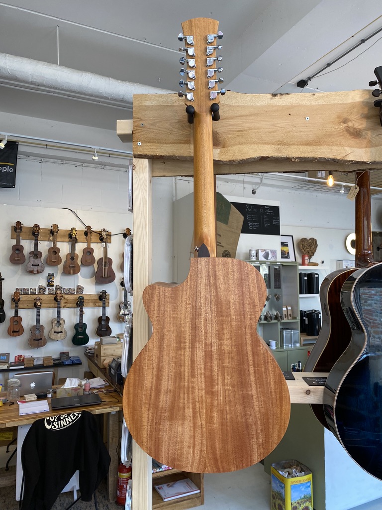 Faith Naked Venus 12 string incl fishman isys pick-up - Afbeelding 6
