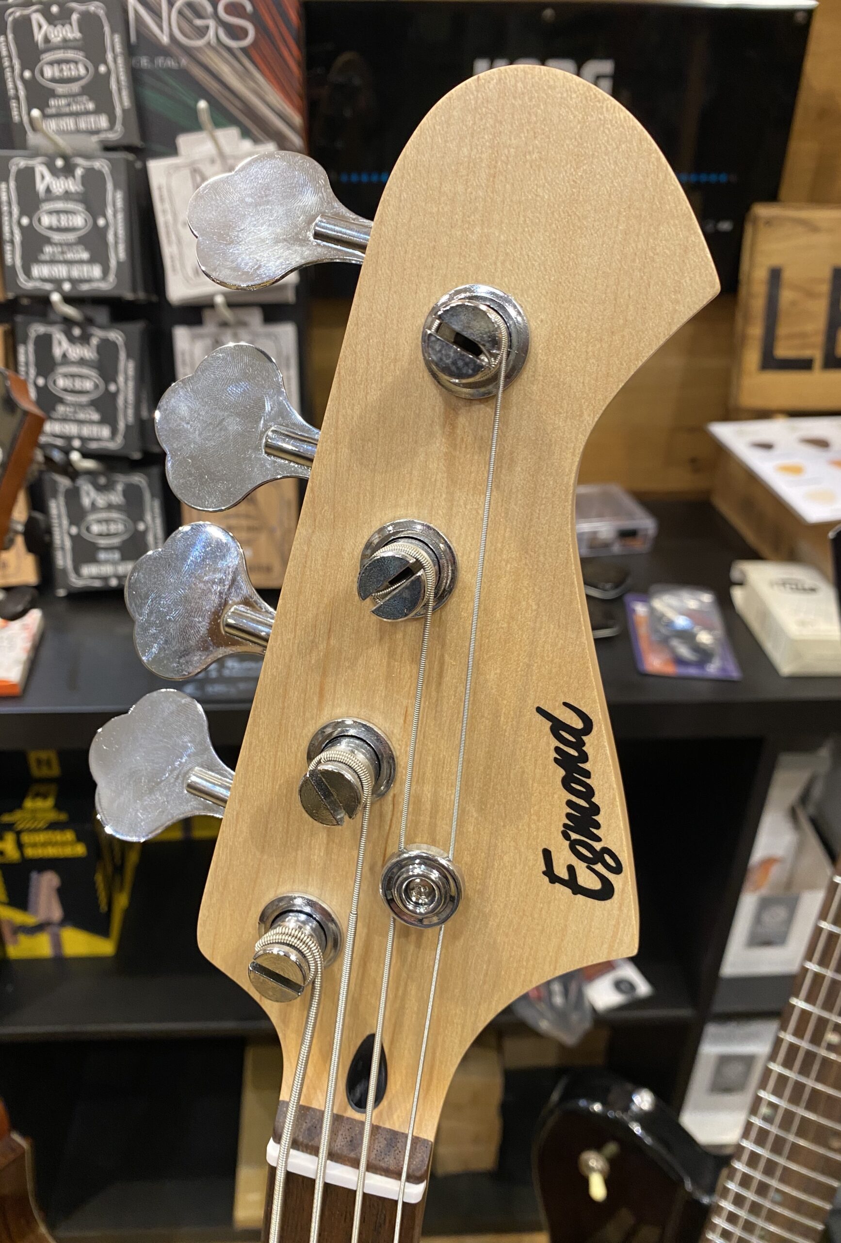 Egmond Jazz Bass sunburst - Afbeelding 3