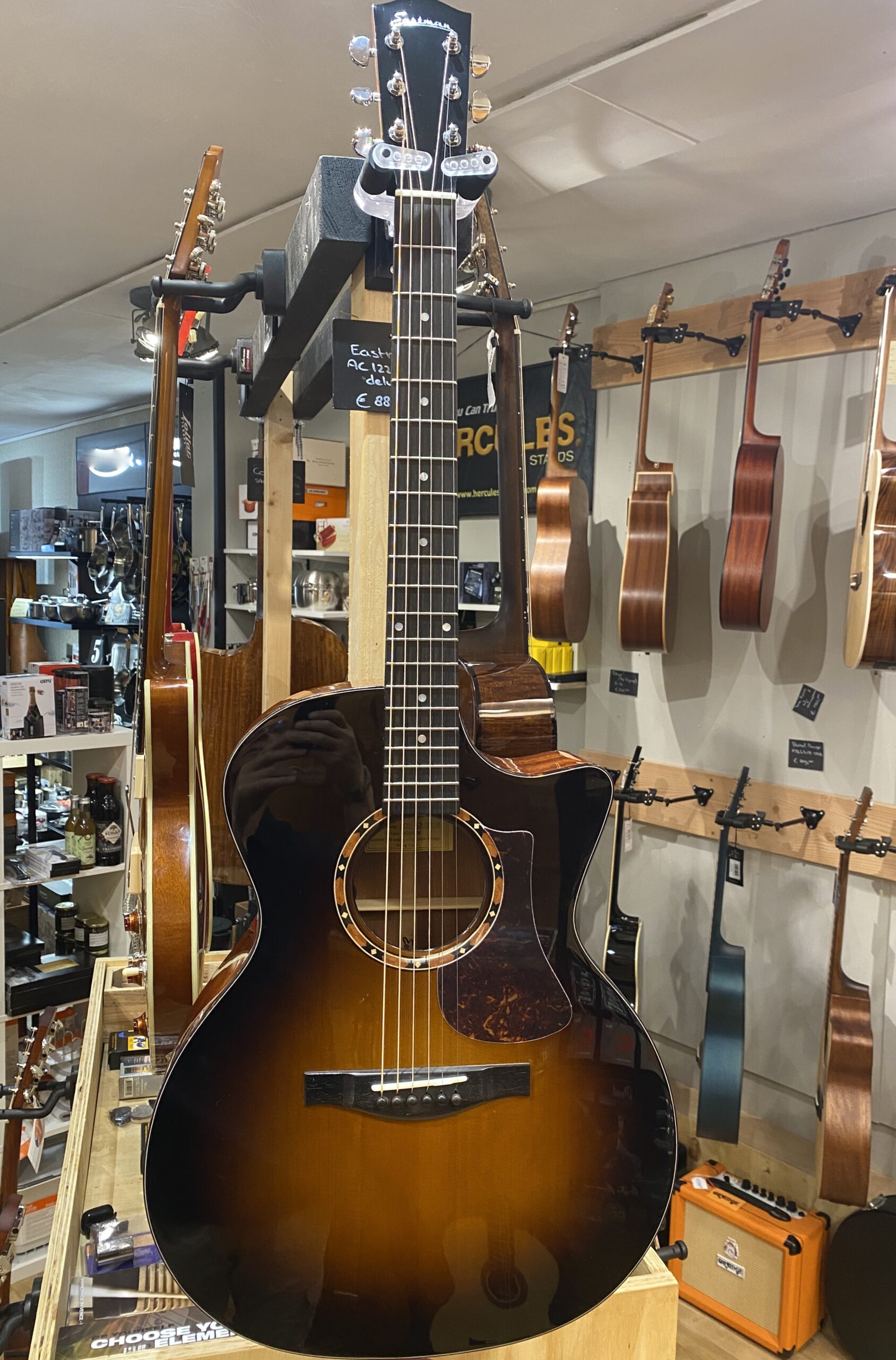 Eastman AC122-2ce dlx