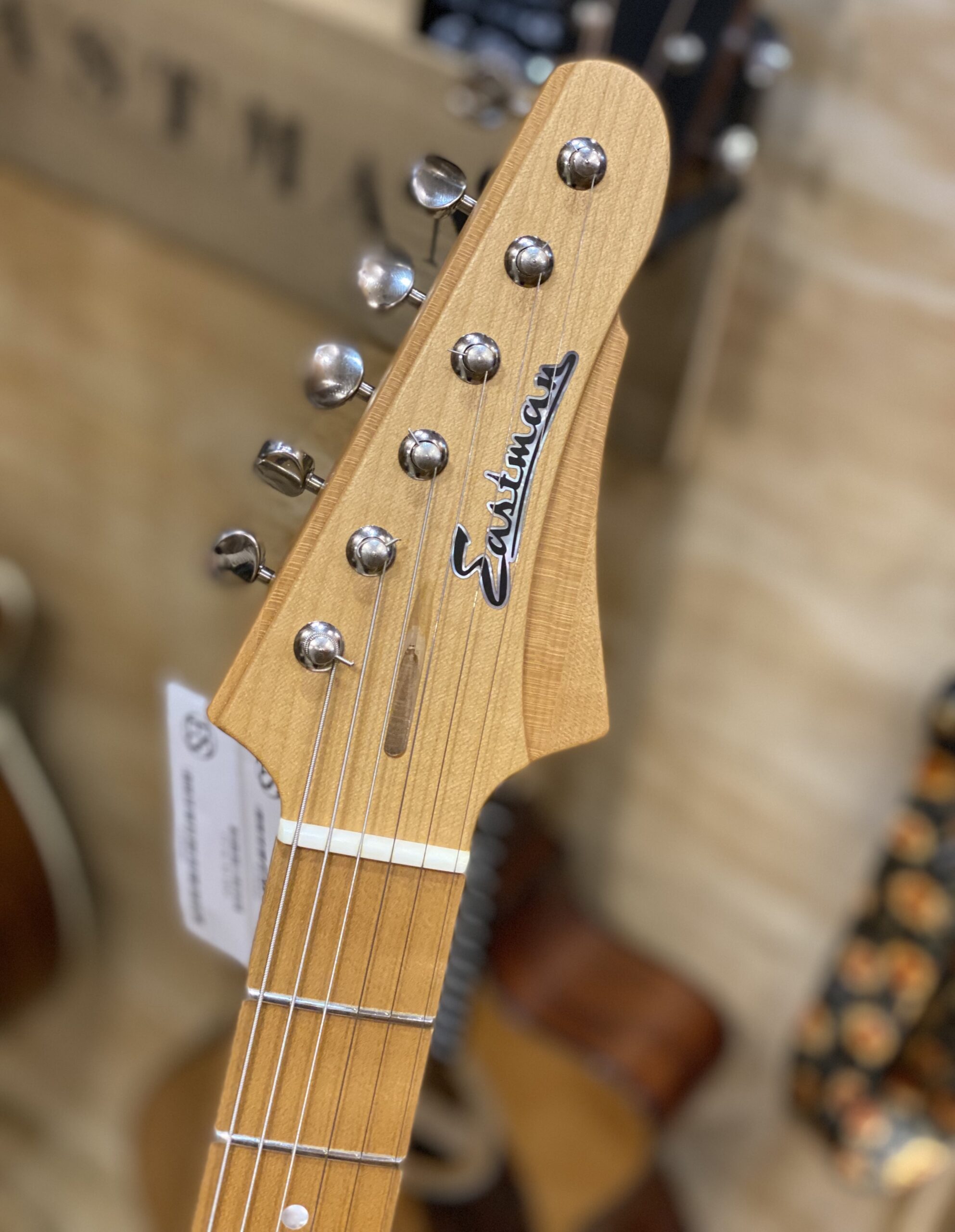 Eastman Fullertone SC'52 Ice Blue Metallic - Afbeelding 6