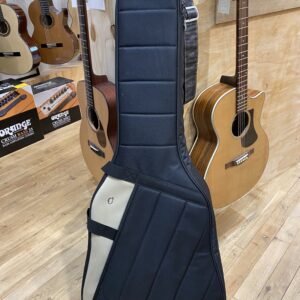 Gigbag voor Steelstring gitaar / Dreadnought gitaar (20mm)